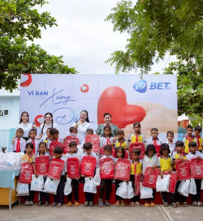 Hình ảnh thể hiện lợi ích khi chọn nhà cái uy tín của chúng tôi, như đa dạng trò chơi và dịch vụ hàng đầu